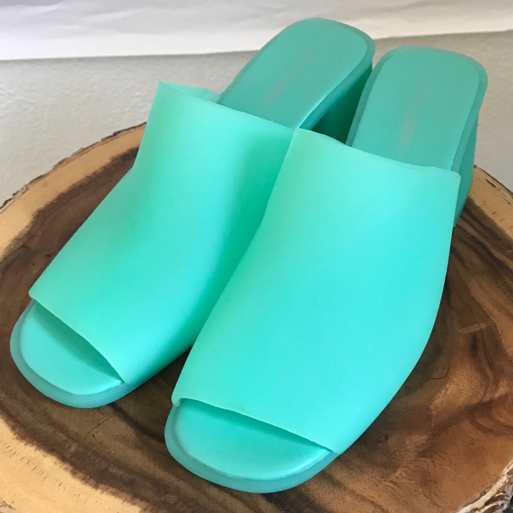 NWOT Jeffery Campbell mint jelly mules